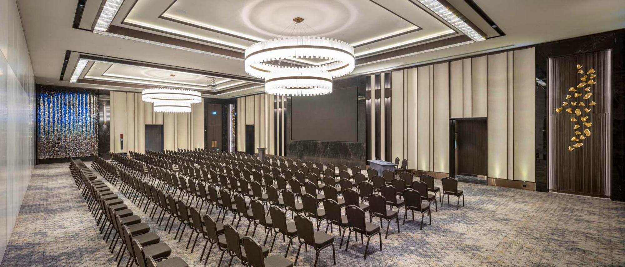 מלון Doubletree By Hilton שנליאורפה מראה חיצוני תמונה