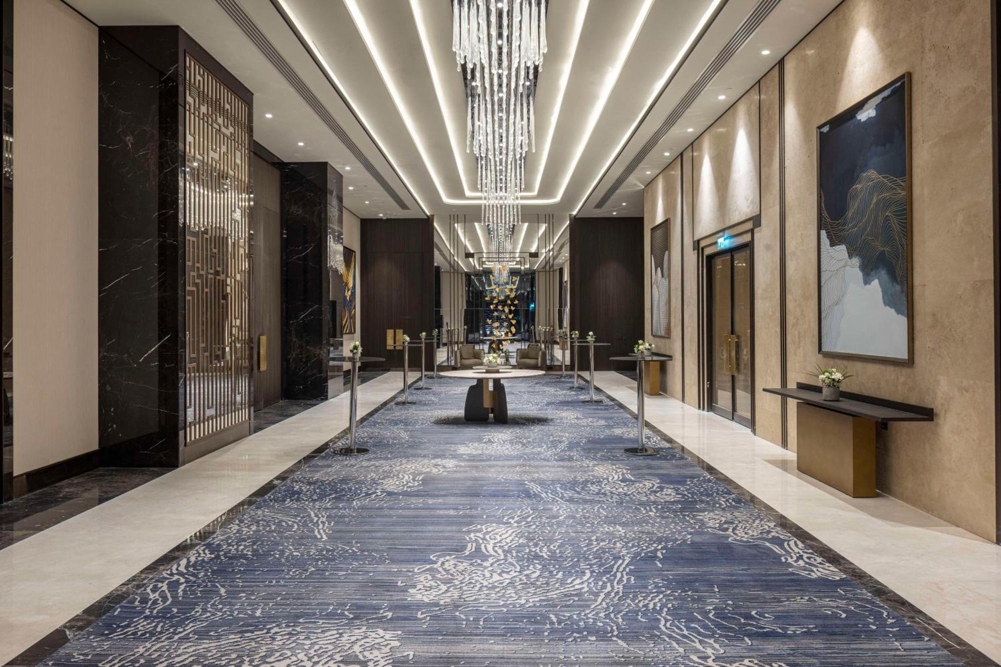 מלון Doubletree By Hilton שנליאורפה מראה חיצוני תמונה